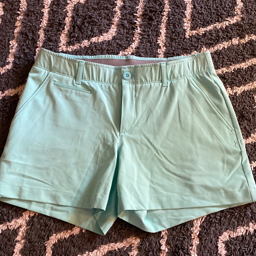 Under Armour women’s shorts size 8